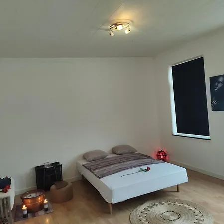 فندق مبيت وإفطار Bah Nykøbing Falster